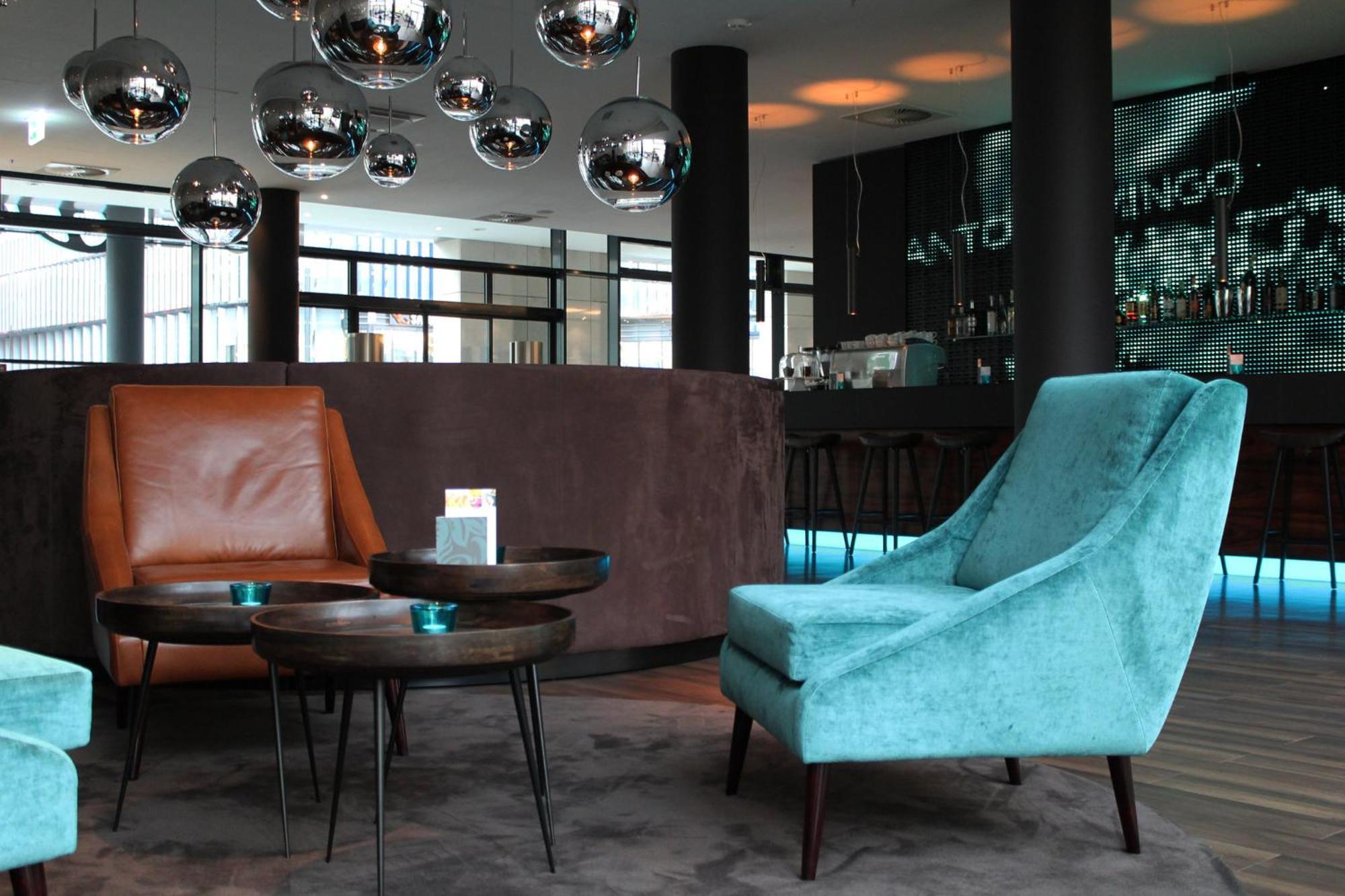 Motel One Frankfurt Messe Франкфурт-на-Майні Екстер'єр фото